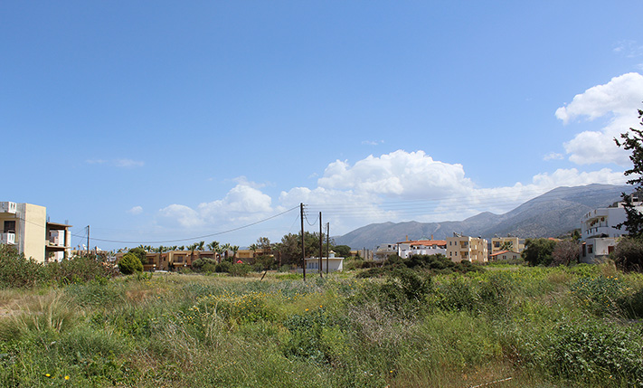 PLOT WITH GOOD POTENTIAL IN A SEASIDE AREA