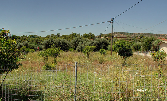 ΟΙΚΟΠΕΔΟ ΚΟΝΤΑ ΣΤΗ ΛΕΩΦΟΡΟ ΣΟΥΔΑΣ