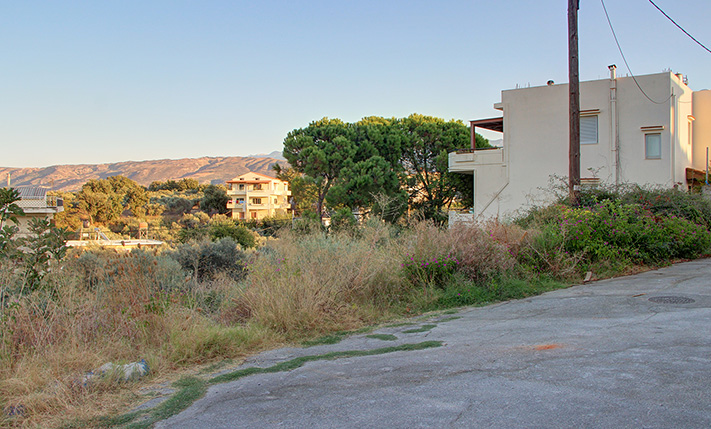 ΕΠΕΝΔΥΤΙΚΟ ΑΚΙΝΗΤΟ ΣΤΑ ΟΡΙΑ ΤΩΝ ΧΑΝΙΩΝ