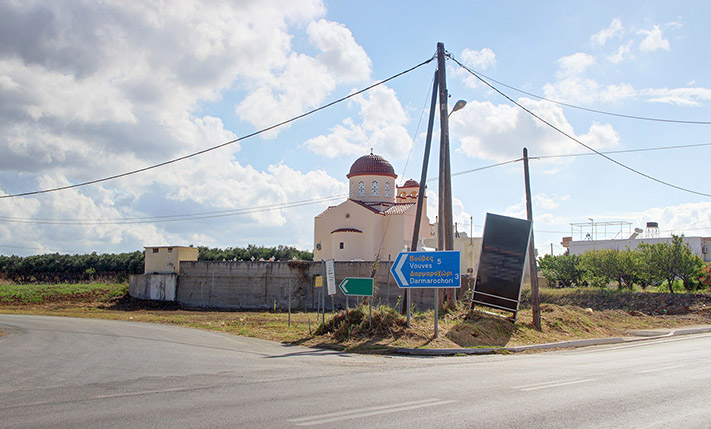 ΣΕ ΓΩΝΙΑ ΠΡΟΒΟΛΗΣ ΚΟΝΤΑ ΣΤΟ ΚΟΛΥΜΠΑΡΙ