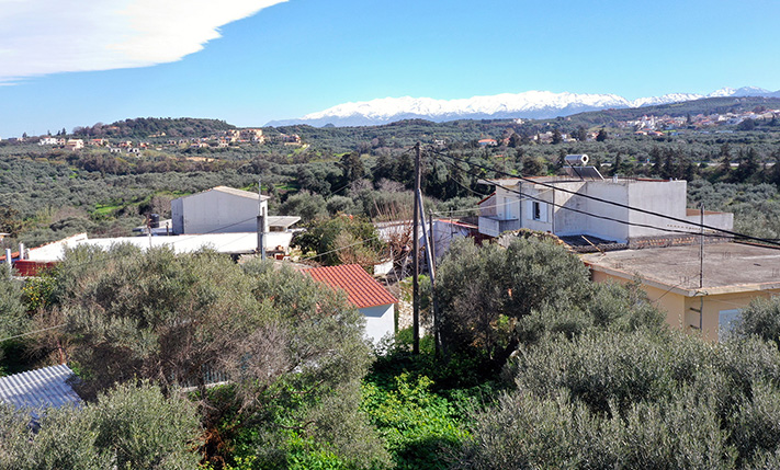 ΚΑΤΑΣΚΕΥΑΣΤΙΚΟ ΟΙΚΟΠΕΔΟ ΜΕ ΘΕΑ