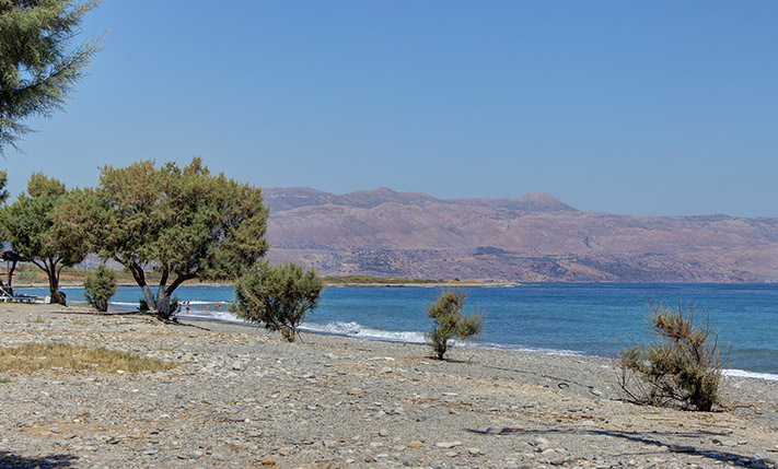 BEACHFRONT LAND IN A TOURIST AREA