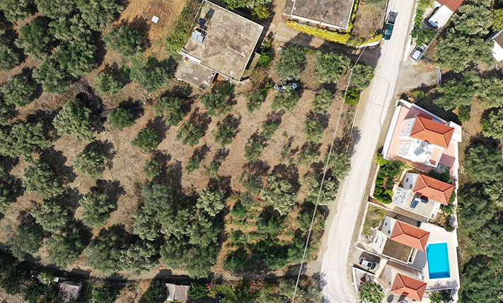 ELEVATED PLOT WITH SEA VIEWS