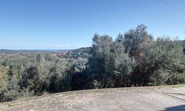 GUARANTEED VIEWS IN A TRADITIONAL SETTLEMENT