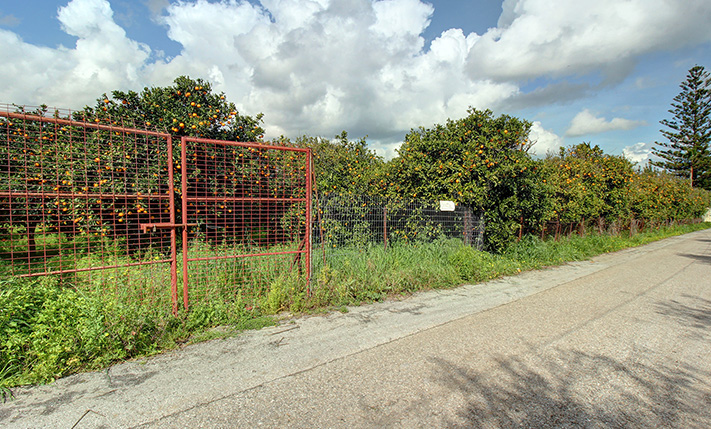 CONVENIENT SIZE & SHAPE 15 MIN. FROM CHANIA CENTRE