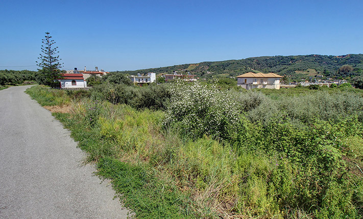 RESIDENTIAL DEVELOPMENT PLOT IN VOUKOLIES