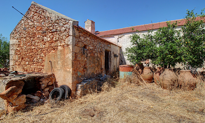 ΕΚΤΑΣΗ ΕΝΤΟΣ ΟΙΚΙΣΜΟΥ ΜΕ ΘΕΑ ΘΑΛΑΣΣΑ