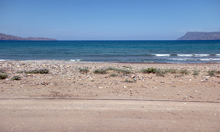 ΠΡΩΤΟ ΣΤΗ ΘΑΛΑΣΣΑ & ΣΕ ΑΜΜΩΔΗ ΠΑΡΑΛΙΑ