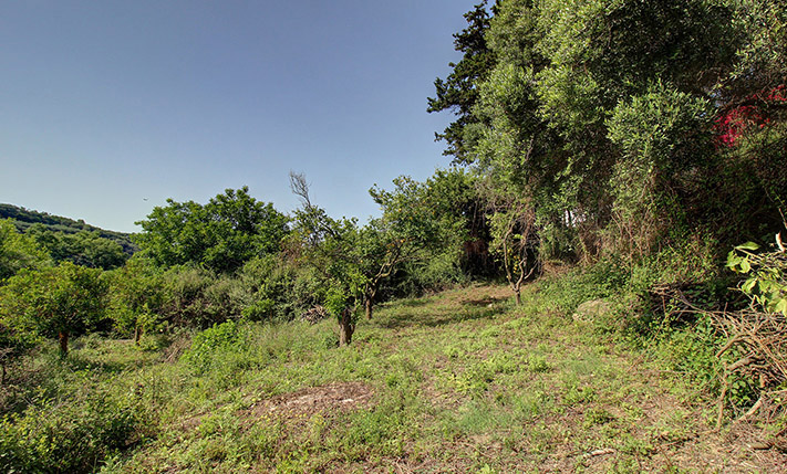 CLOSE TO AN INTERCHANGE & EASY TO ACCESS