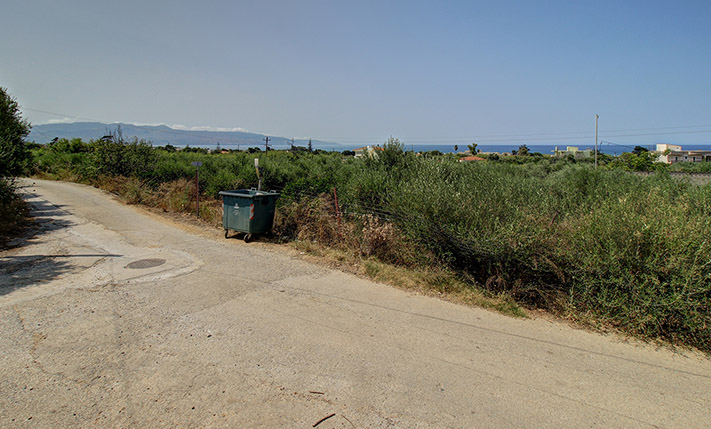 CORNER PLOT WITH SEA VIEWS & A GOOD SHAPE