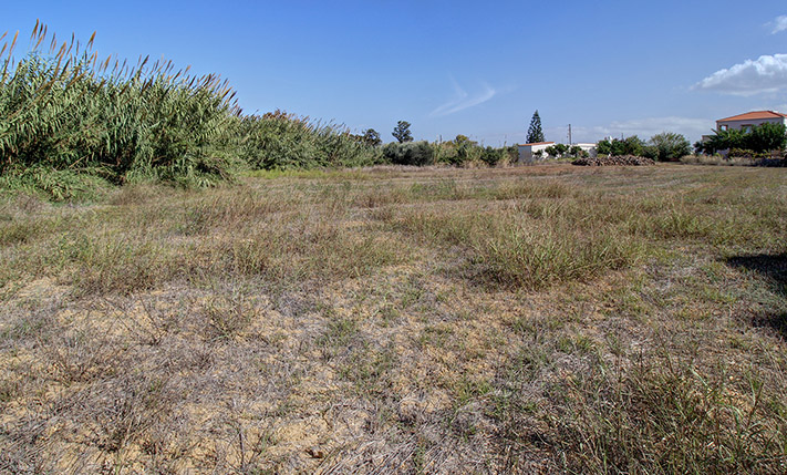ΓΙΑ ΟΙΚΙΣΤΙΚΟ ΣΥΓΚΡΟΤΗΜΑ ΚΟΝΤΑ ΣΤΗ ΘΑΛΑΣΣΑ
