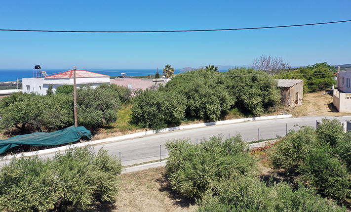 MAKE A SMALL RESIDENTIAL COMPLEX WITH SEA VIEWS