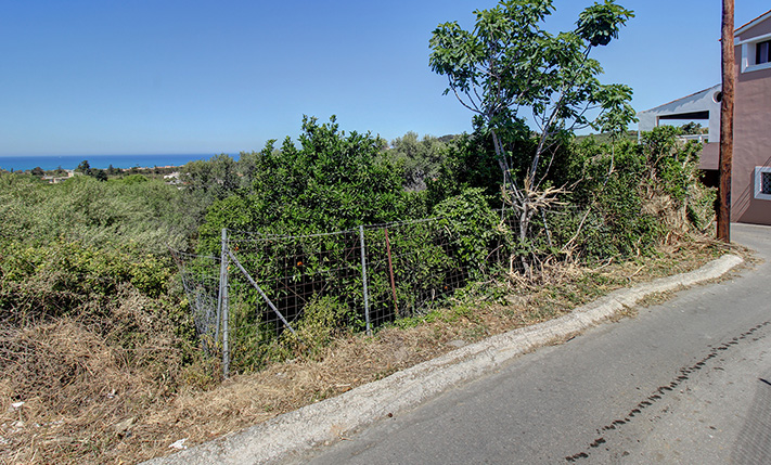 ΜΕ ΑΔΕΙΑ ΓΙΑ ΣΥΓΧΡΟΝΗ ΚΑΤΟΙΚΙΑ ΜΕ ΘΕΑ ΘΑΛΑΣΣΑ