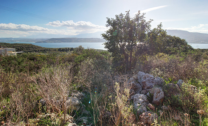 ΠΟΛΥΤΕΛΗΣ ΕΚΤΑΣΗ ΒΟΡΕΙΟΑΝΑΤΟΛΙΚΑ ΤΗΣ ΠΟΛΗΣ