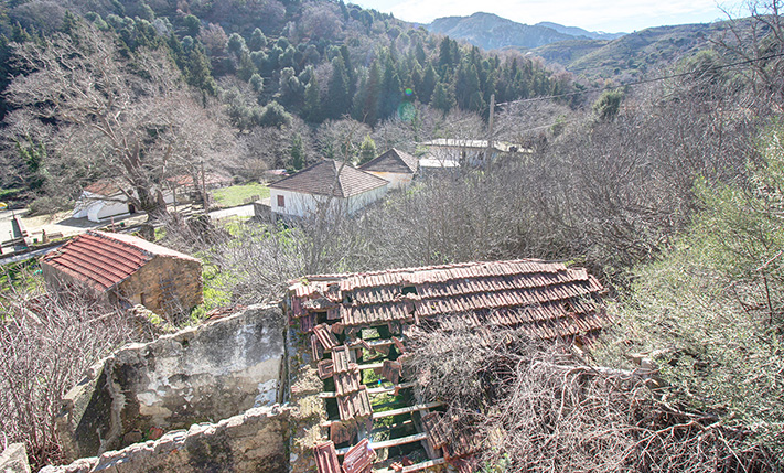 ΟΙΚΟΠΕΔΟ ΜΕ ΑΔΕΙΑ & ΕΡΕΙΠΩΜΕΝΟ ΚΤΙΣΜΑ