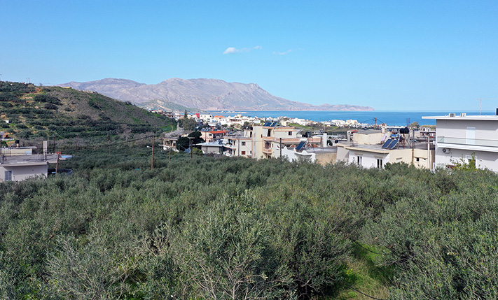 ENTWICKLUNGSGRUNDSTÜCK IN AUFSTREBENDER LAGE