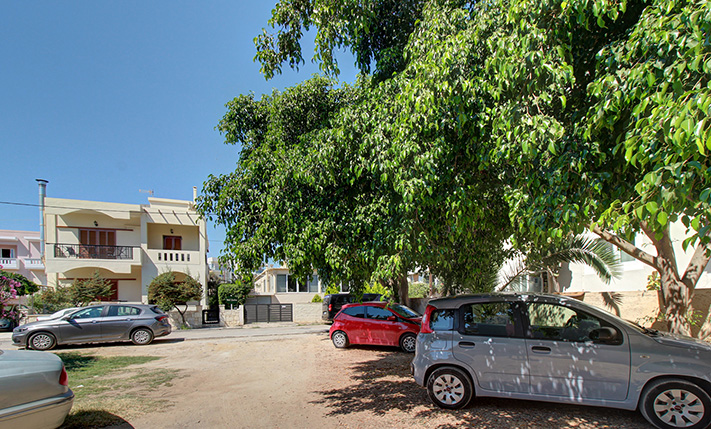 ΟΙΚΙΣΤΙΚΟ ΟΙΚΟΠΕΔΟ ΚΟΝΤΑ ΣΤΗ ΘΑΛΑΣΣΑ