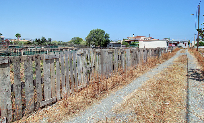 BUILD 4 TO 5 DETACHED HOUSES NEAR THE BEACH