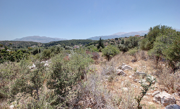 SEA VIEWS 1 KM FROM VAMOS TOWN CENTRE