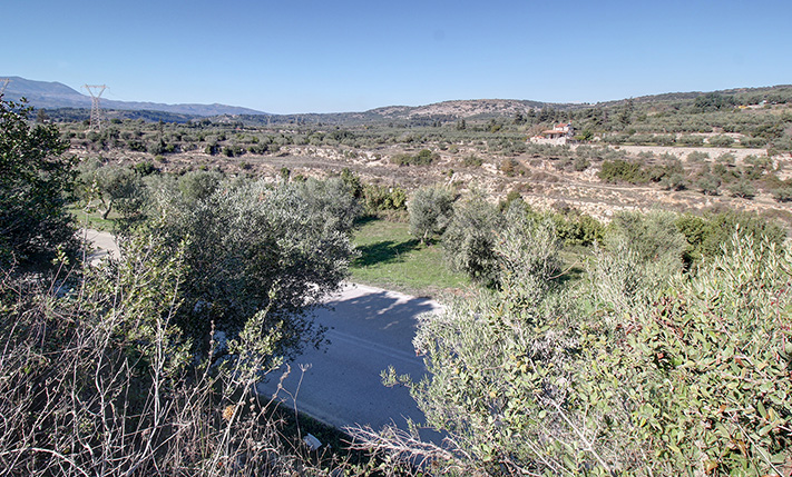 NORTHWEST-FACING PARCEL FOR A SMALL SOLAR PARK