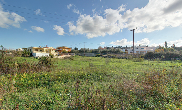 COMMERCIAL VALUE NEAR VAMOS TOWN CENTER