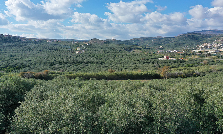 ΧΤΙΣΤΕ ΣΤΗΝ ΚΟΡΥΦΗ ΜΕ ΘΕΑ 270° ΩΣ ΤΗ ΘΑΛΑΣΣΑ