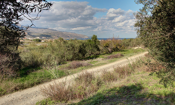 BUILD YOUR HOUSE ON THE TOP WITH 270° SEA VIEWS