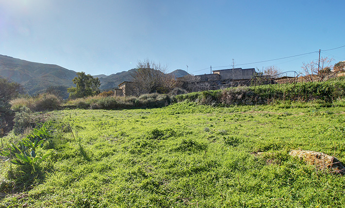 IN A TINY FARMERS VILLAGE SOUTH OF KISSAMOS